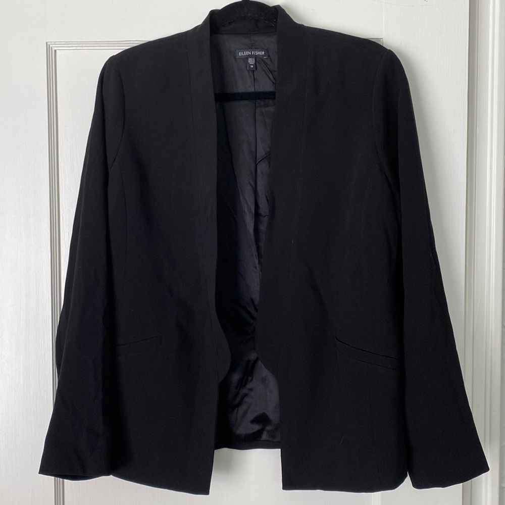 Eileen Fisher black blazer